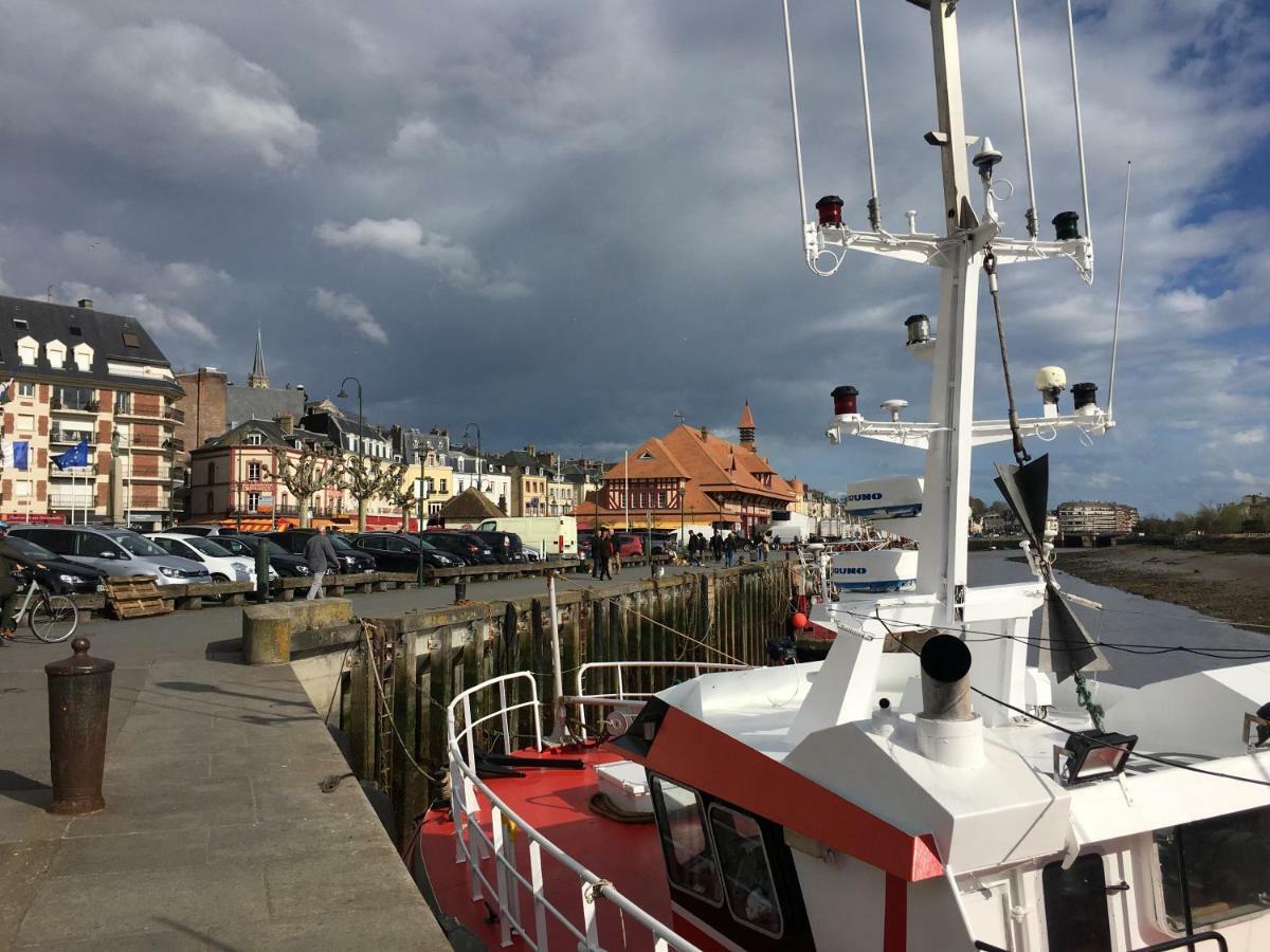 L'Etoile De Trouville Εξωτερικό φωτογραφία