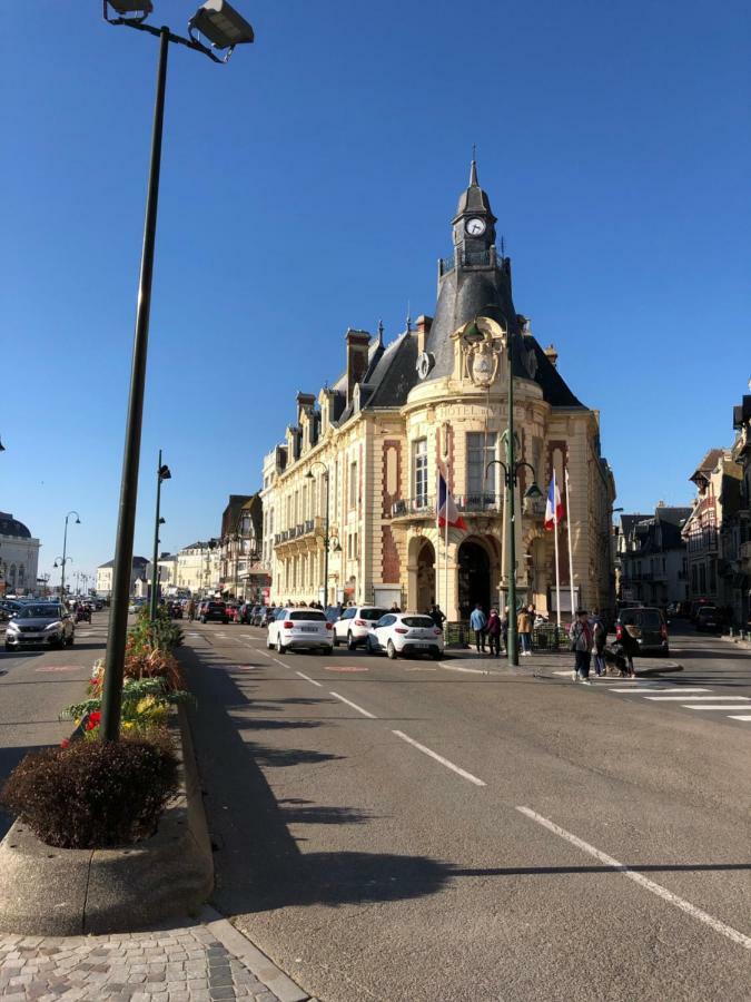 L'Etoile De Trouville Εξωτερικό φωτογραφία