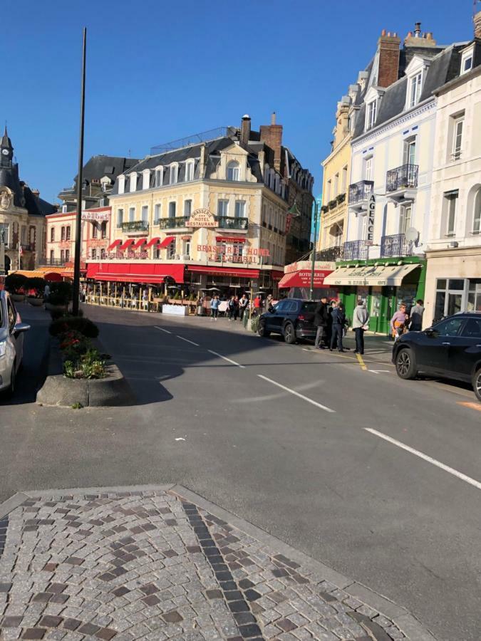 L'Etoile De Trouville Εξωτερικό φωτογραφία